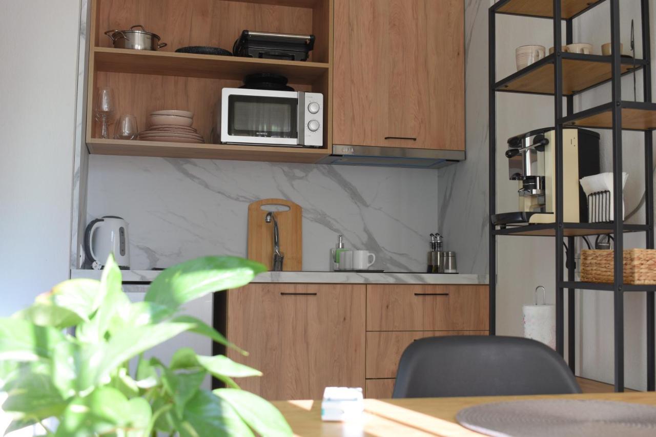 Feels Like Home Studio Apartments - Flh Albania Tirana Exterior foto